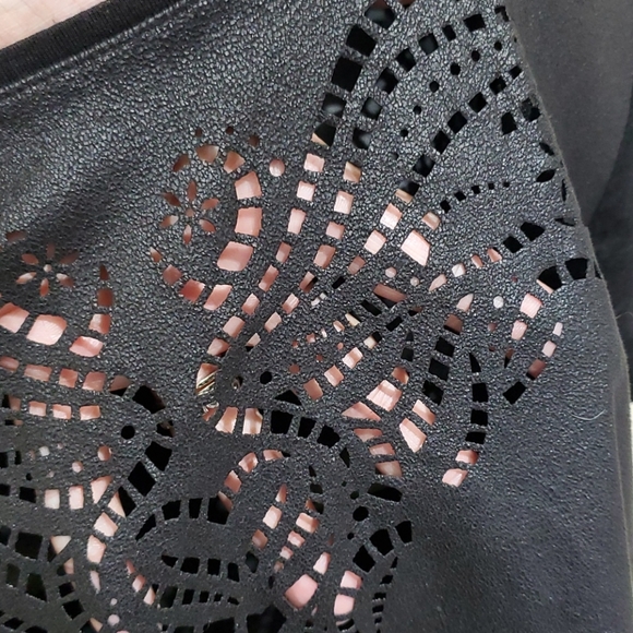 Rock and Republic leather look top - Picture 3 of 6